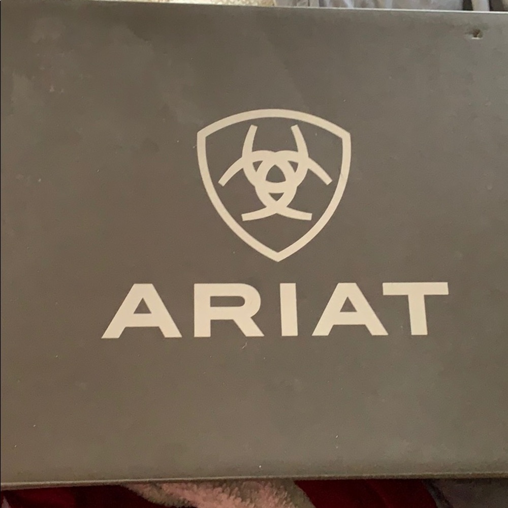 Women’s Ariat Boots in style Delilah